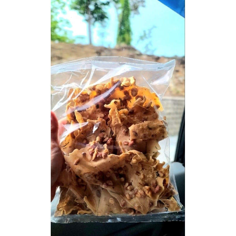 

Peyek Kacang Tanah