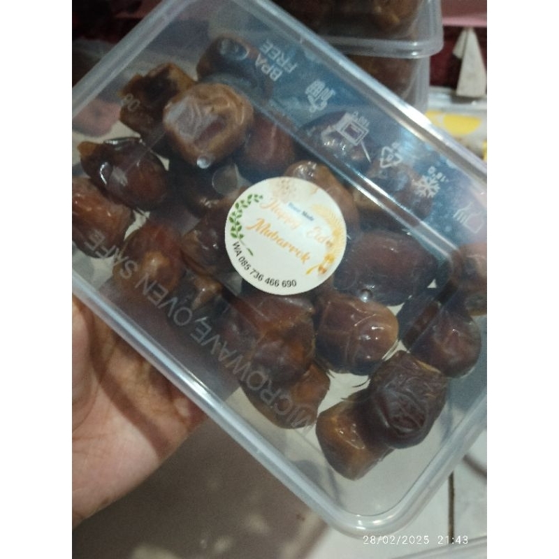 

kurma isi 250 gr kurma Golden kurma murah
