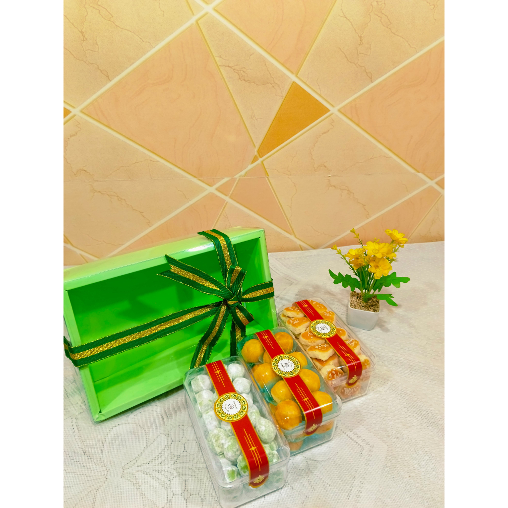 

Hampers Lebaran Kue Kering/Paket Hampers Lebaran Murah/Paket Murah Kue Kering Enak