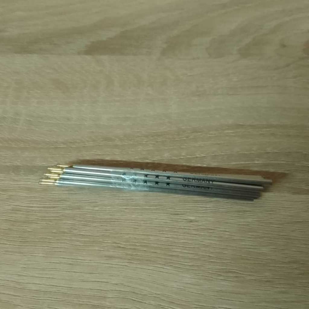 

Isi Pulpen GERMANY SILVER REVIL 1 Lusin