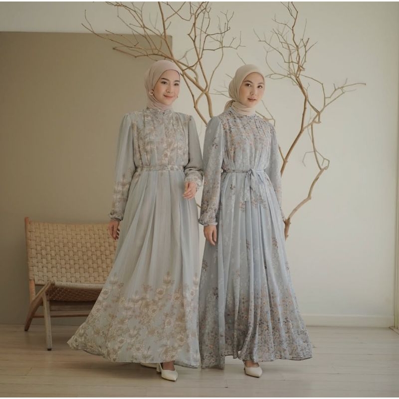 Gloya Dress by Oclo Official