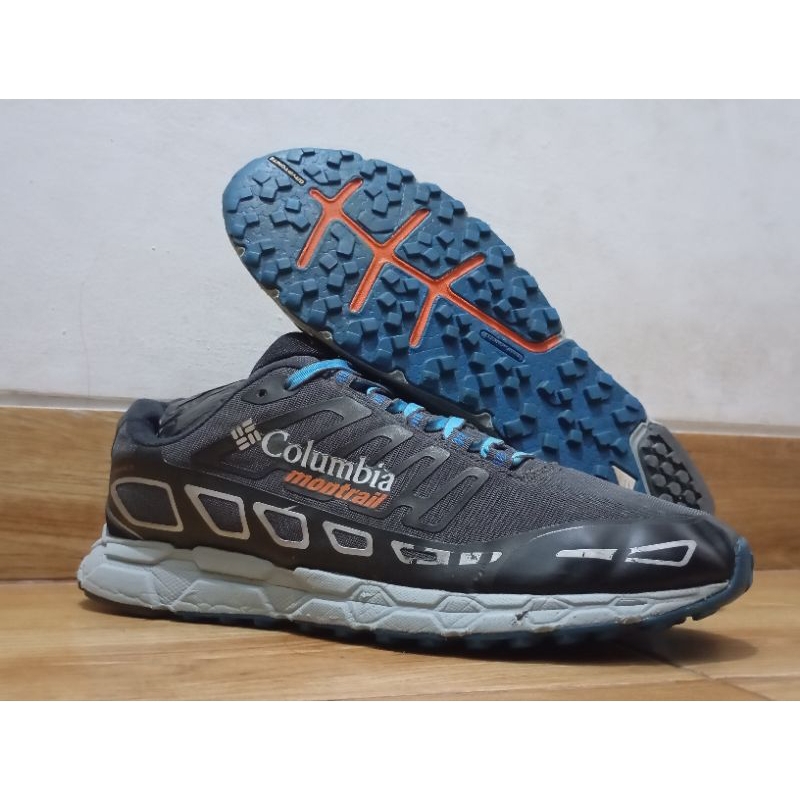 sepatu outdoor Columbia montrail bazata