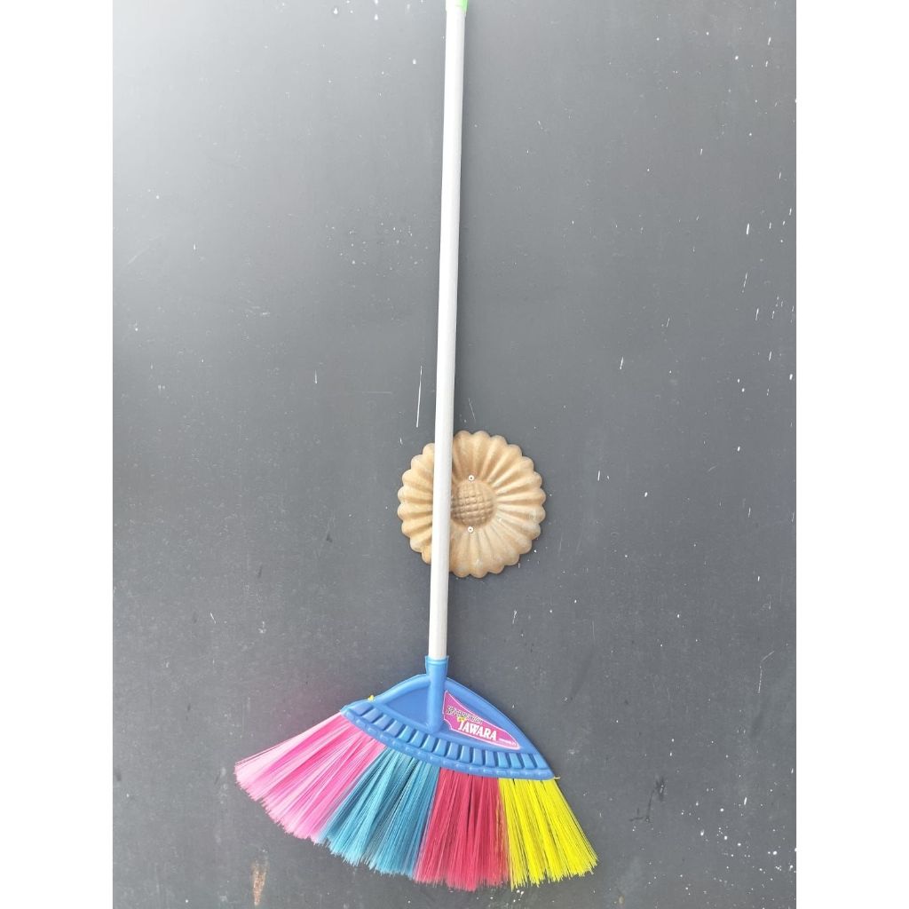 SAPU EKONOMIS WARNA WARNI/SAPU LANTAI/SAPU IJUK