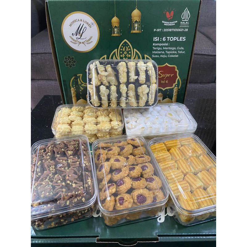 

14.) HAMPERS LEBARAN ( MONICA LOREN ISI 6 )