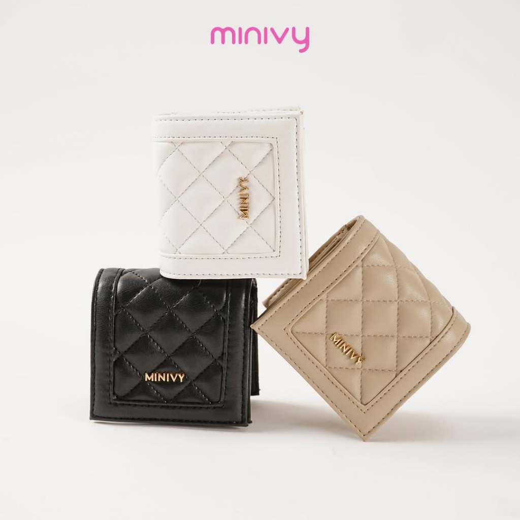 TAS SLINGBAG WANITA / GEMMIE SLINGBAG  / GOVIYAR /  TAS SELEMPANG WANITA / BERMUATAN MINIMALIS UNTUK
