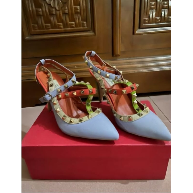PRELOVED High heels Valentino Garavani 37 Sepatu branded second