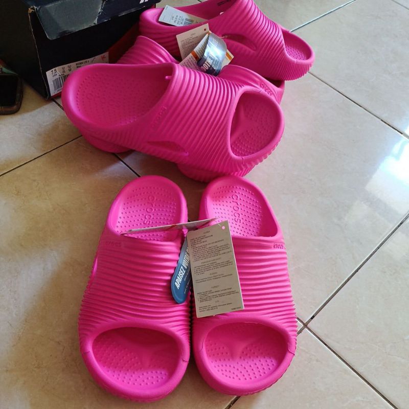SANDAL CROCS MELLOW RECOVERY
