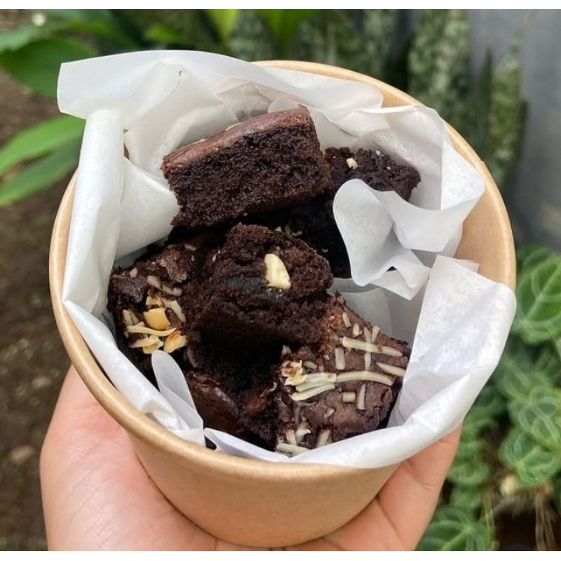 

Hampers brownies bite