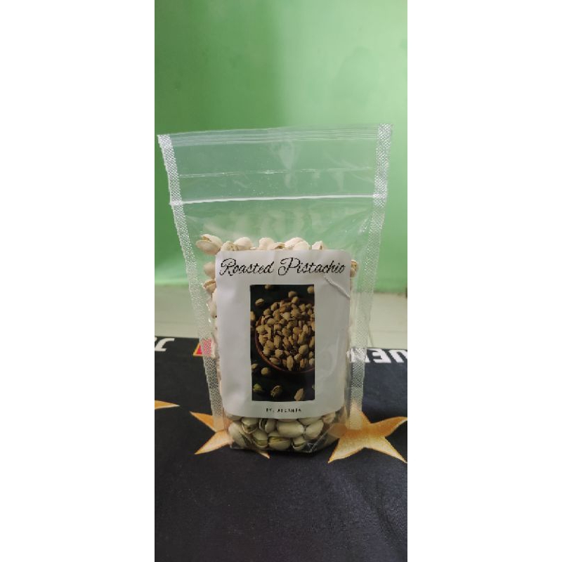 

kacang pistachio fustuk