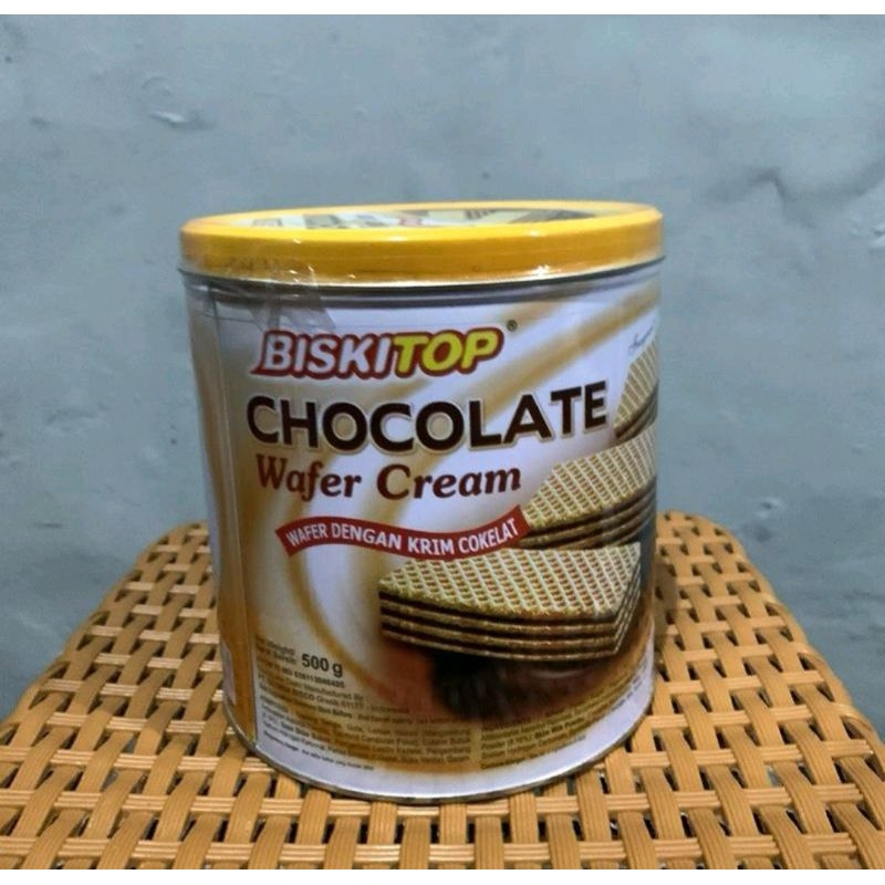 

Biskitop Chocolate Wafer Cream