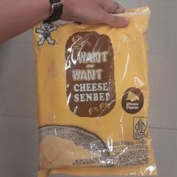 

Want want senbei rice crackers beras CHEESE keju 96gr