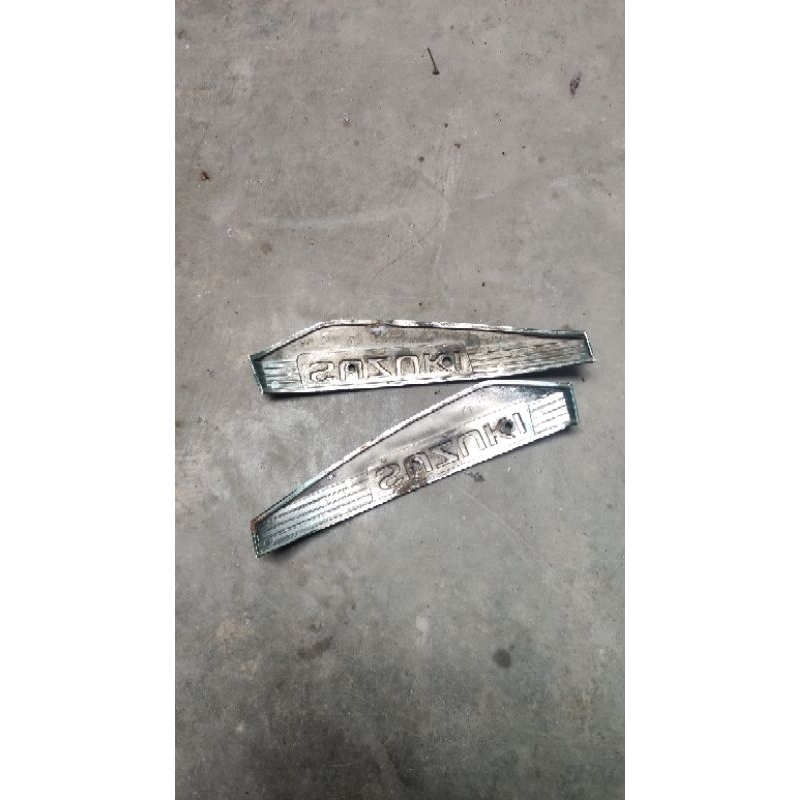 emblem tangki rc100 deluxe bravo