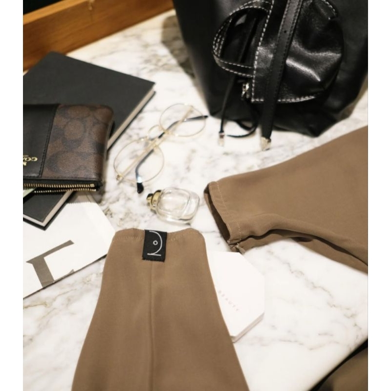 SHOFII ABAYA ALJENNA COOKIE SIZE XS DIJUAL SEHARGA ALJENNA ( wajib baca deskripsi)