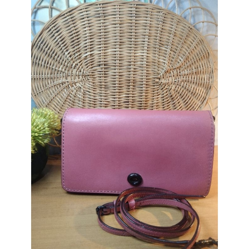 preloved coach dinky pink