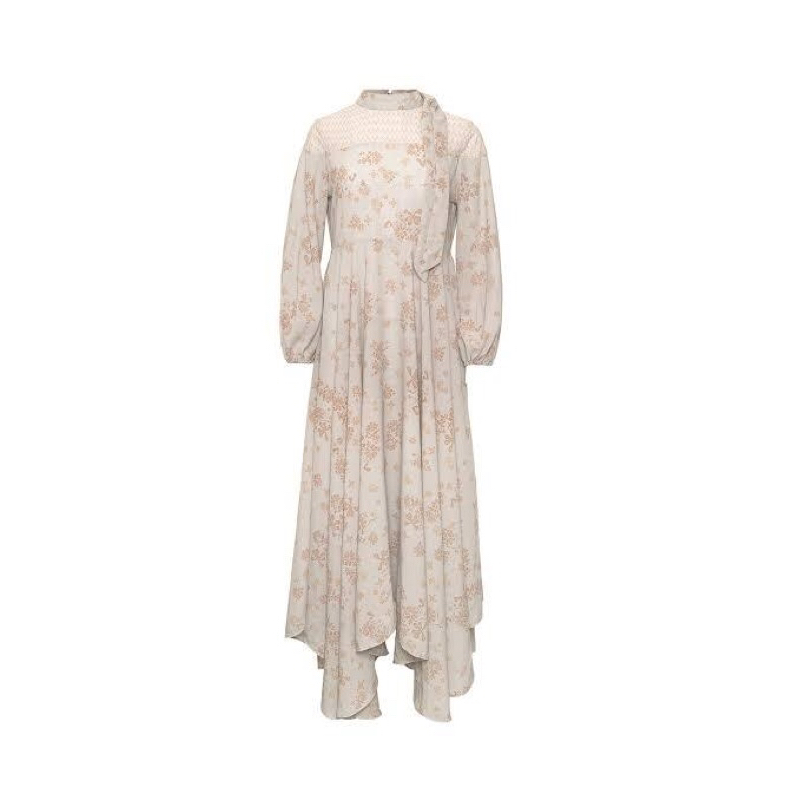 Dress Benang Jarum