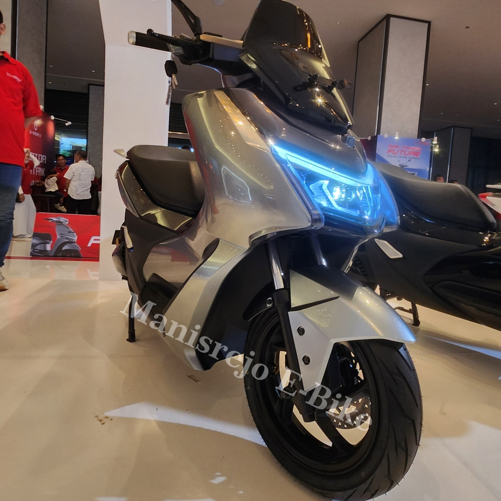 Motor Listrik Uwinfly M100