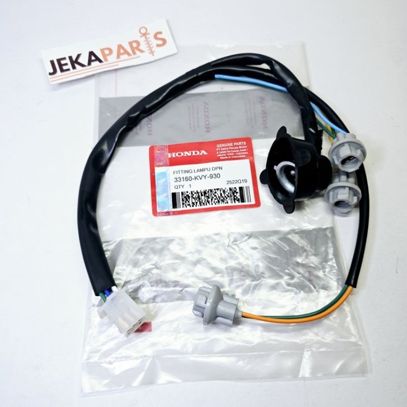 Fitting Socket Lampu Depan Assy Motor Beat Karbu KVY.