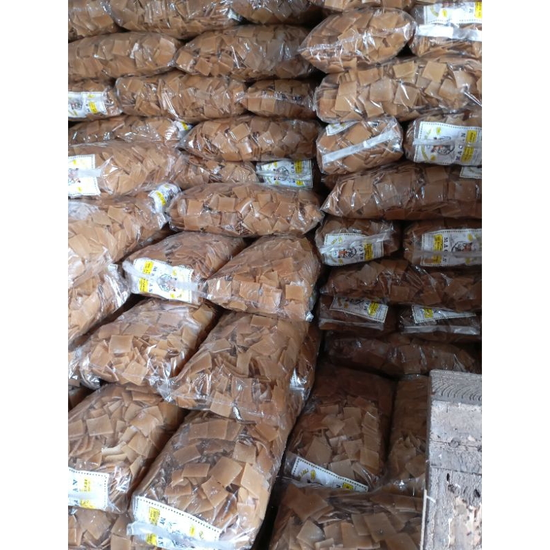 

KERUPUK RAMBAK KOTAK MENTAH /BAHAN TEPUNG TAPIOKA