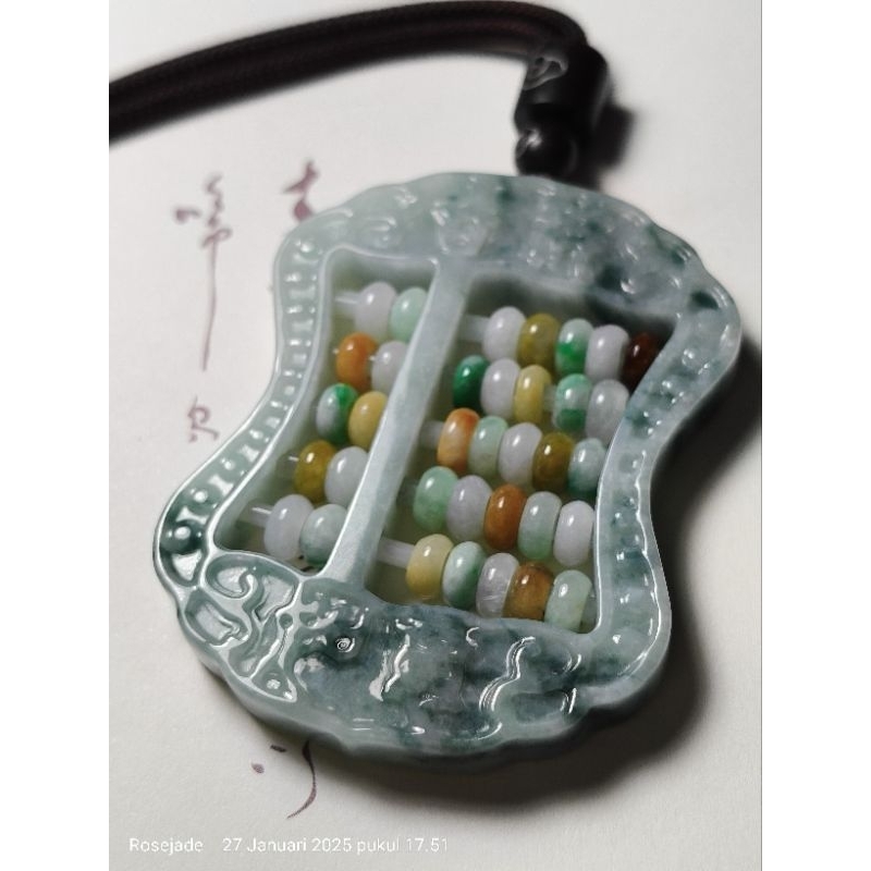 Kalung Liontin Giok Burma Ukir Sempoa bersertifikat