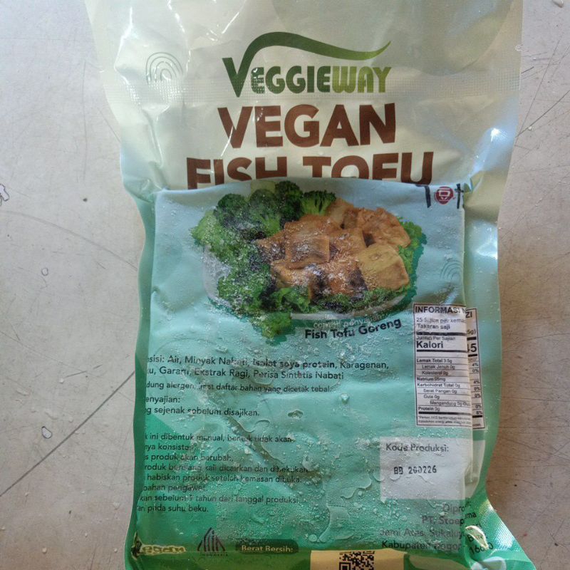 

vegetarian veggie way qq tofu/fish tofu/yi tou fu/ikan tahu vegan