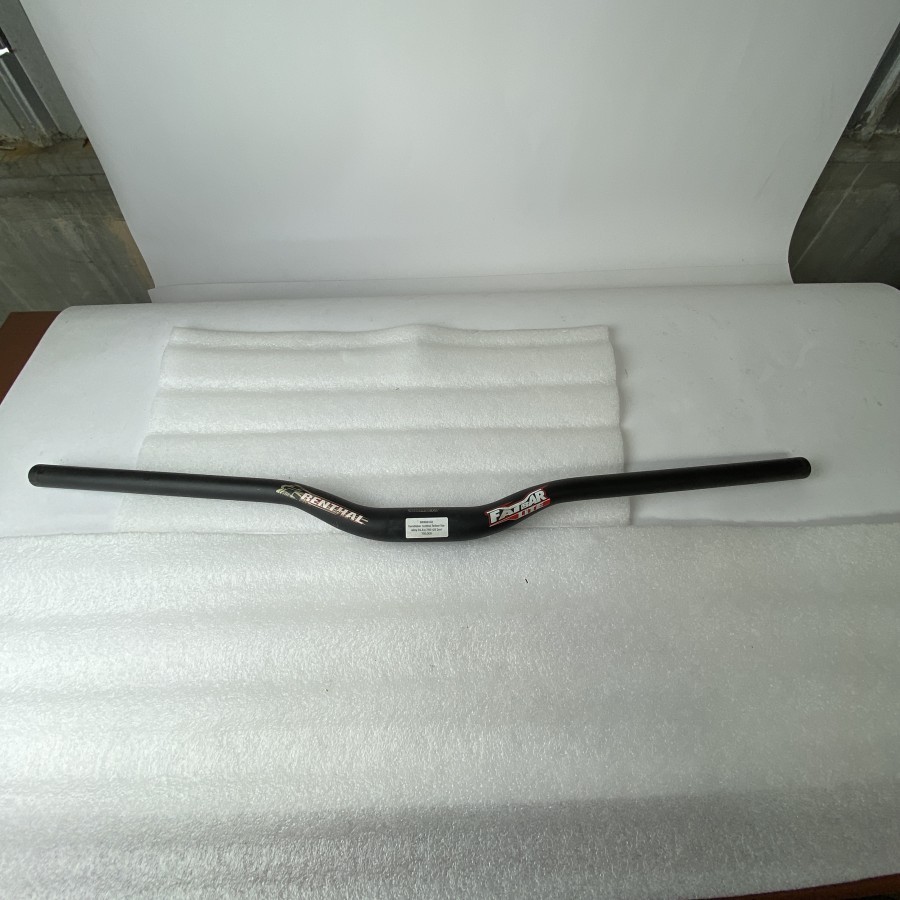 handlebar renthal fatbar lite alloy 31.8 x 740 r20 2nd kode BB904102
