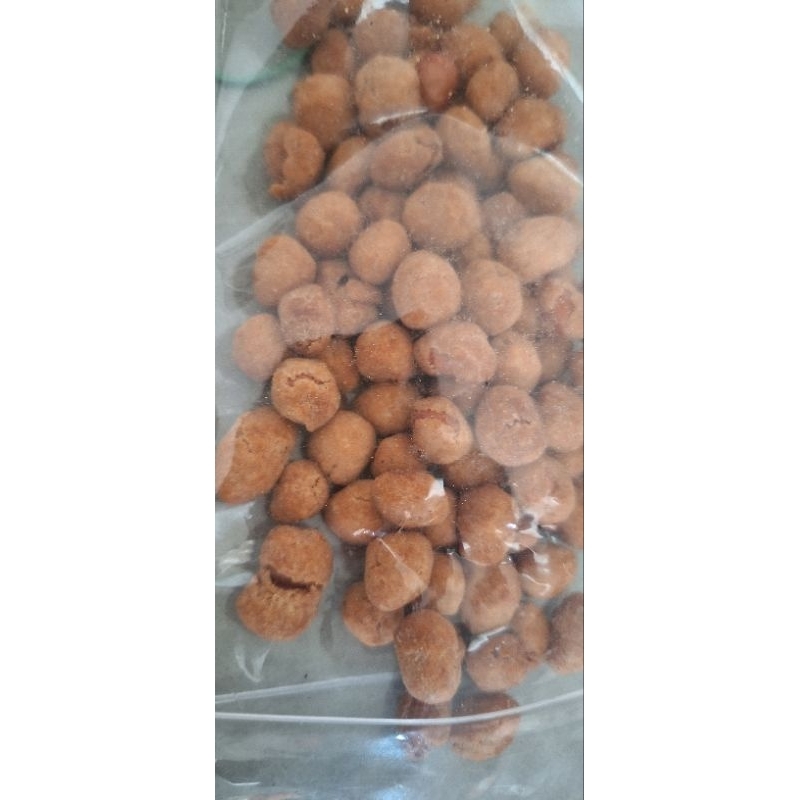 

Kacang Telor kiloan / egg nuts