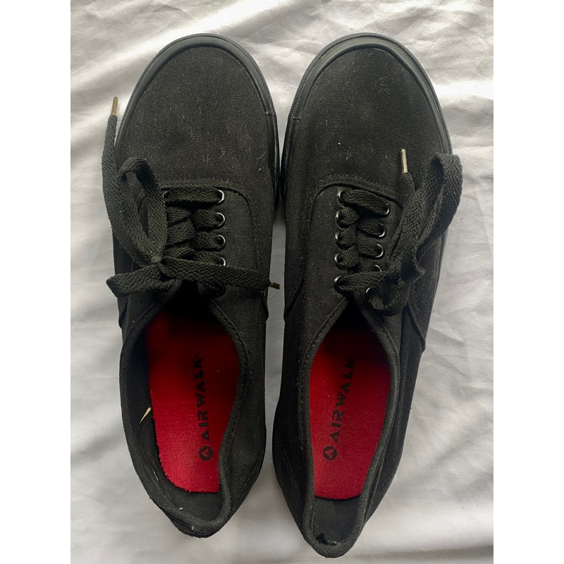 [PRELOVED] AIRWALK Canvas Shoes Black Size 7 USA No Box | Sepatu Canvas Pria & Wanita