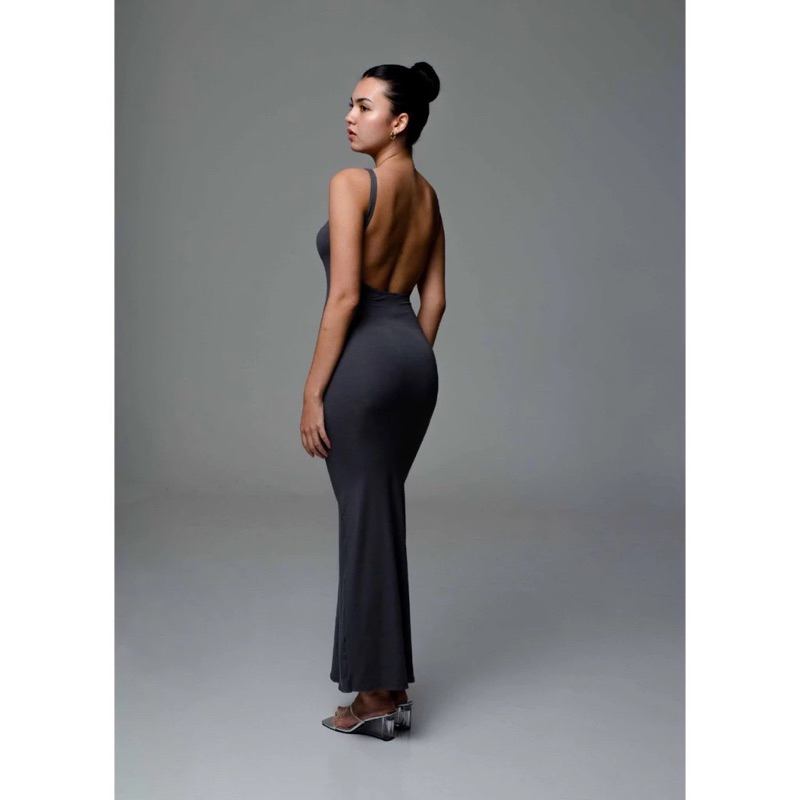 [BRAND NEW & baru bukan preloved] arus the brand backless long dress in charcoal