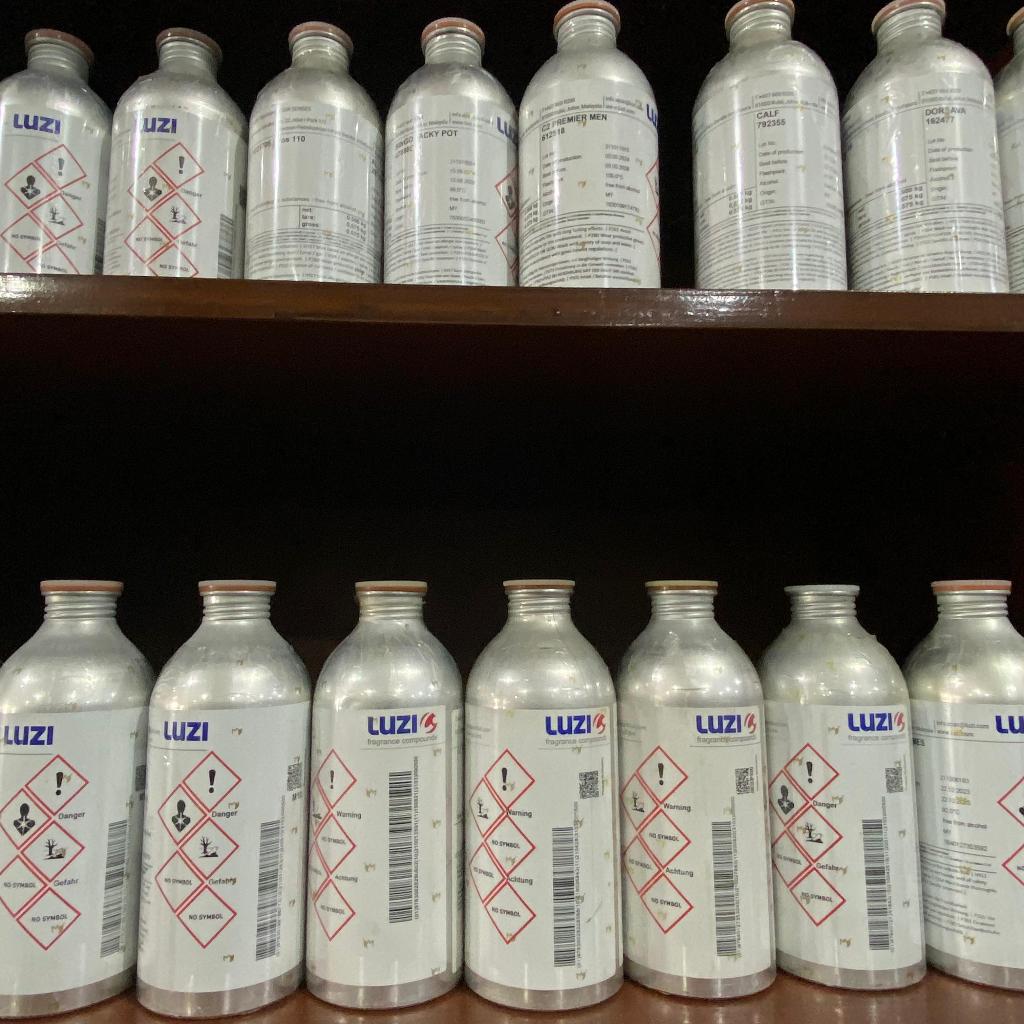 BIBIT PARFUM MURNI SEGEL PABRIK LUZI 1 KG