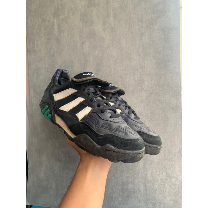 (RARE ITEM) sepatu futsal minisoccer Vintage / Klasik Adidas Santiago Liga 1996 Tf