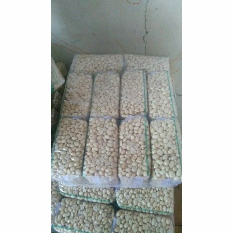 

STOK TERBARU KACANG TANAH 1BAL(10 bungkus)