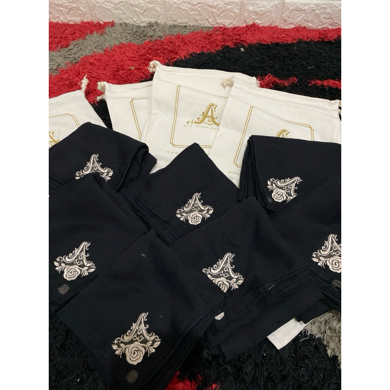 scarf plain baru by ayu dyah andari