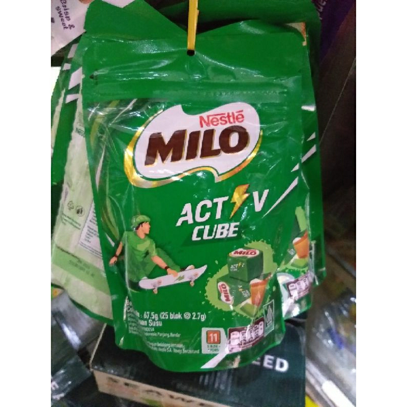 

cokelat milo cube