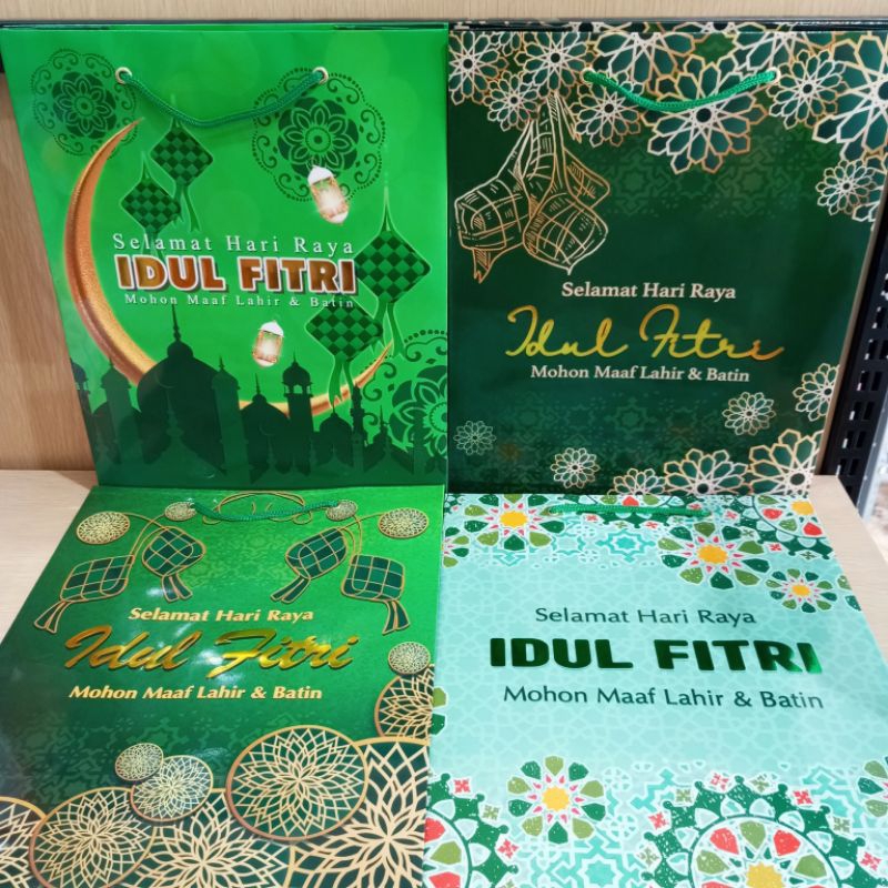 

(1PCS) PAPERBAG LEBARAN MEREK KIKY