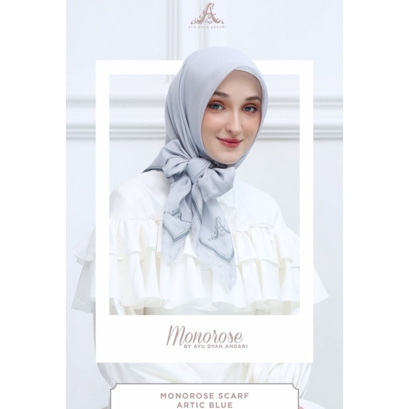 Preloved Ayu Dyah Andari Ayudyahandari Monorose Scarf
