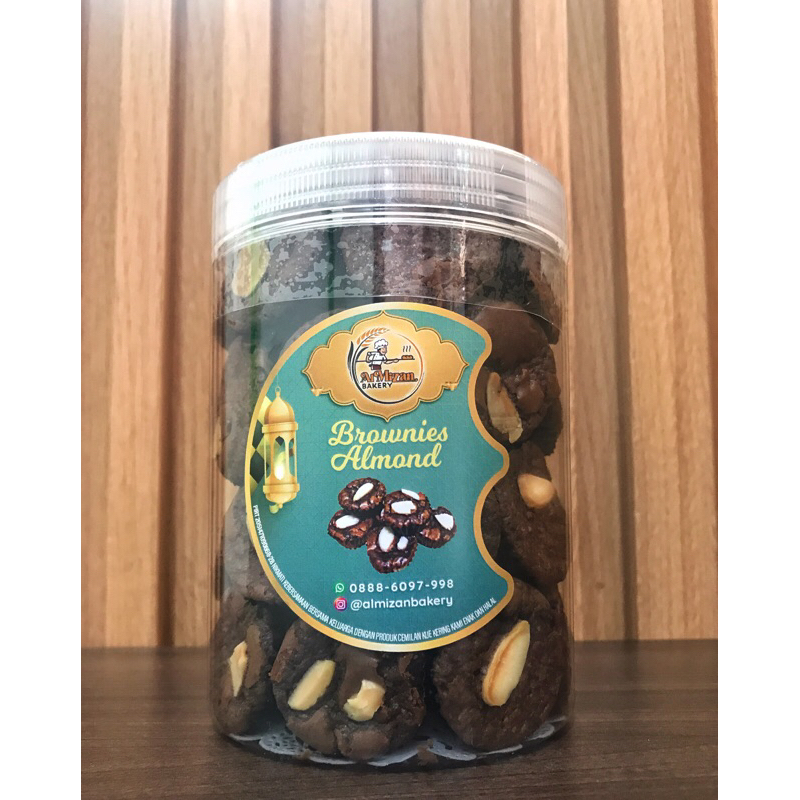 

Kue Kering Brownies Almond