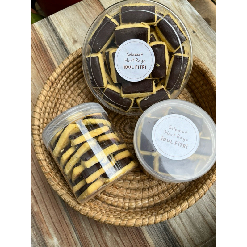 

coco made kue lebaran kue kering