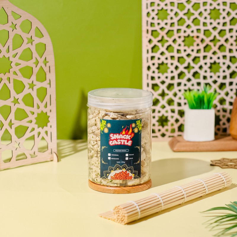 

BasrengReng daunjeruk original kemasan toples 800ml by Snackcastle