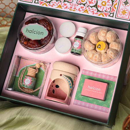 

HAMPERS LEBARAN / HAMPERS IDUL FITRI / PARCEL LEBARAN / HAMPERS RAMADAN / PREMIUM HAMPERS RAMADHAN / PARSEL EID MUBARAK / HAMPERS RAMADHAN - JEMIMA HAMPERS