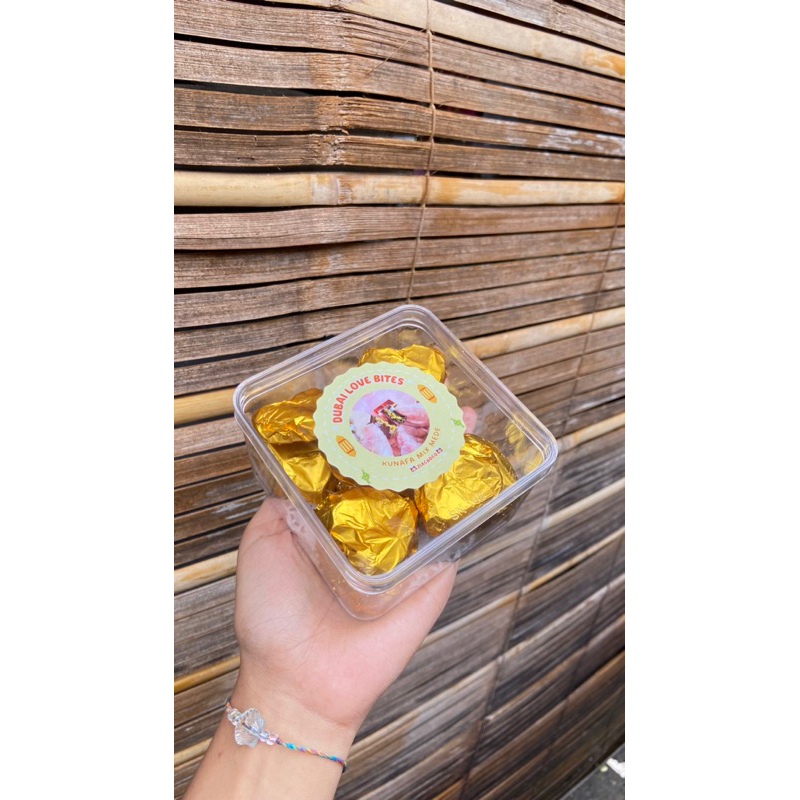 

DUBAI LOVE BITES/ DUBAI MINI/DUBAI TOPLES EDISI LEBARAN/RAMADHAN/EID MUBARAKK