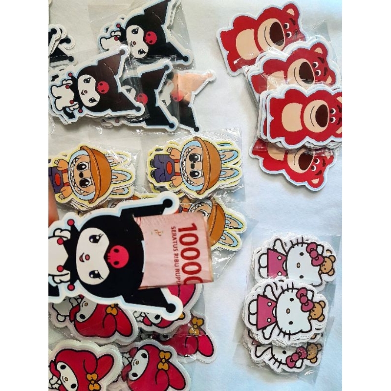 

Amplop Lebaran 3D Labubu, kuromi dll