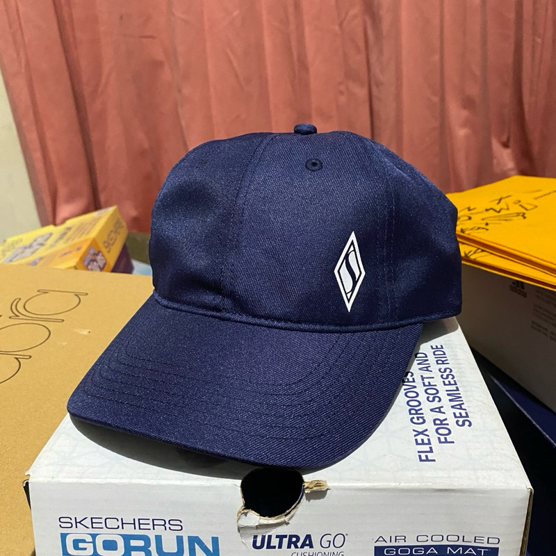 TOPI SPORTS STATION 100% ORIGINAL (AIRWALK, LOTTO, ASTEC, DLL)