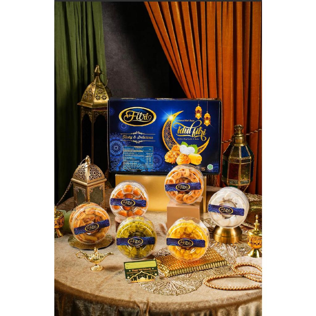 

HAMPERS LEBARAN / KUE LEBARAN / PARCEL LEBARAN / PAKET LEBARAN PREMIUM ISI 6 KOTAK