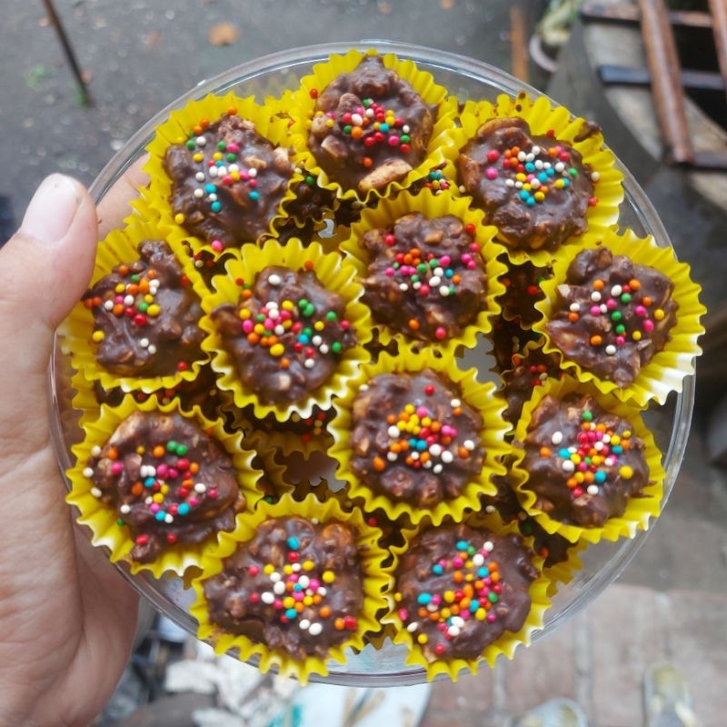 

kue kacang coklat kemasan 500gr