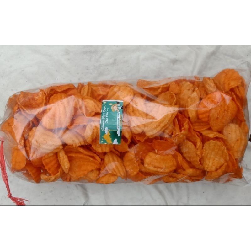 

krupuk talas pedas gurih 500 gr (homemade)murah