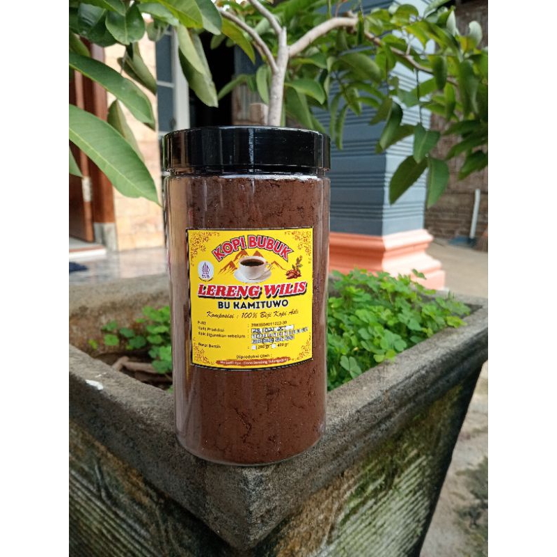 

Kopi Bubuk Lereng Wilis Bu Kamituwo