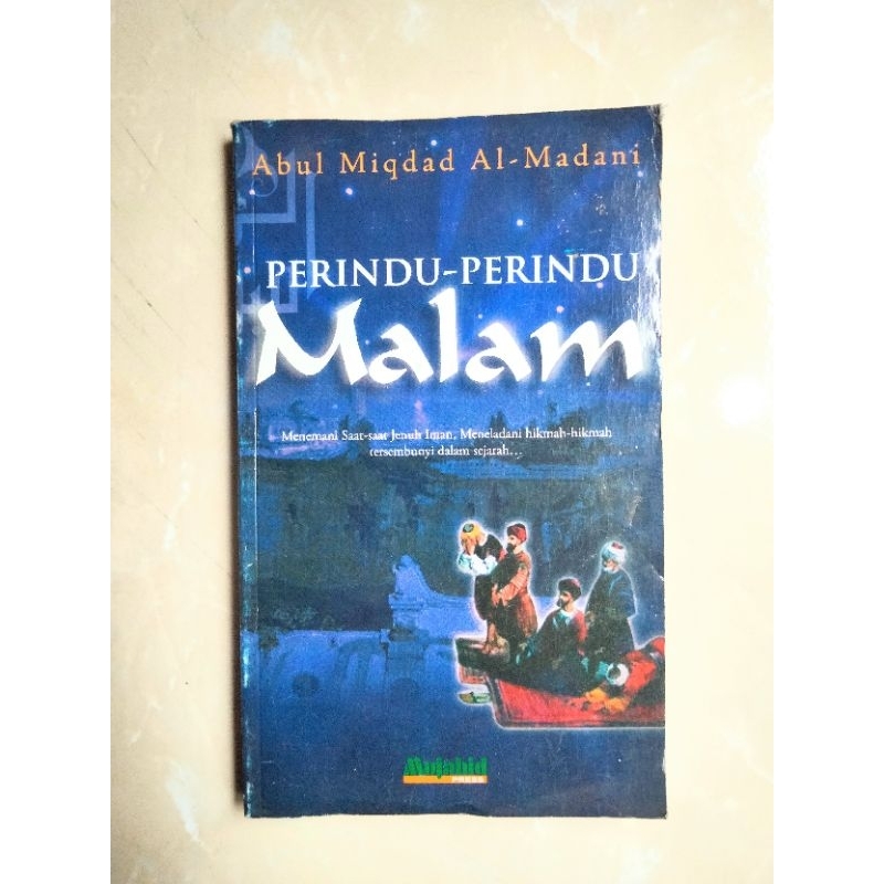 Buku Perindu perindu Malam | Perindu-perindu malam