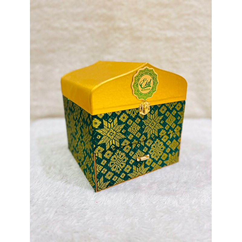 

Koper kubah laci ukuran 22/ box lebaran / hampers lebaran / parcel lebaran