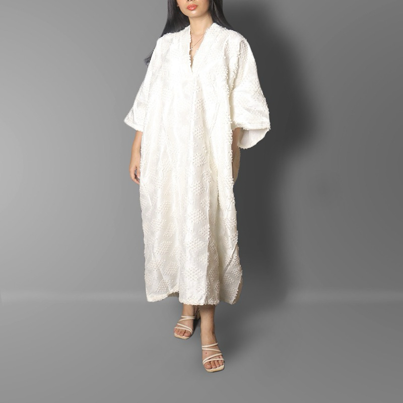 Azalea Kaftan Tenun Bulu