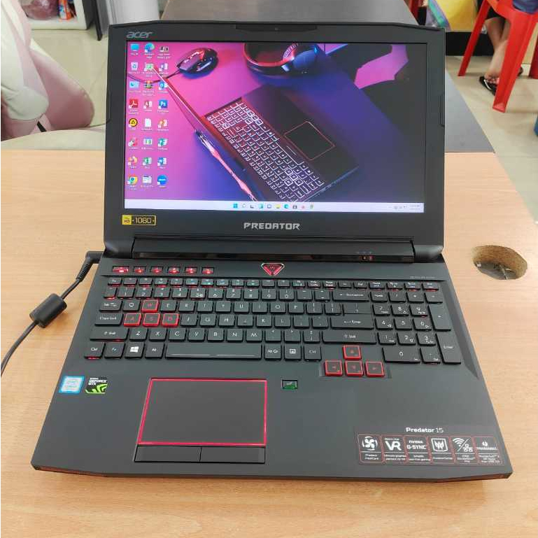 Laptop Gaming Acer Predator 15-G9-793 / Core i7 Gen 7 / VGA Nvidia GTX 1060